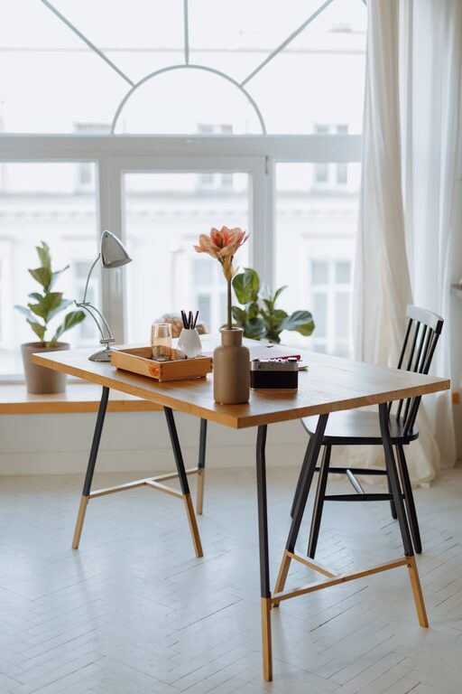 Essential Tips for Creating a Relaxing Home Workspace
